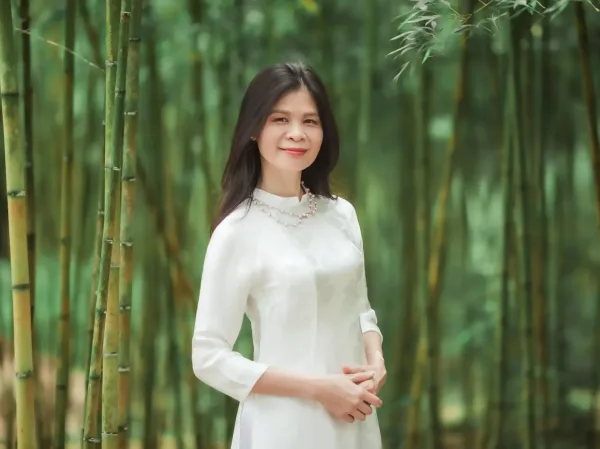 Cô Quách Thị Huyền