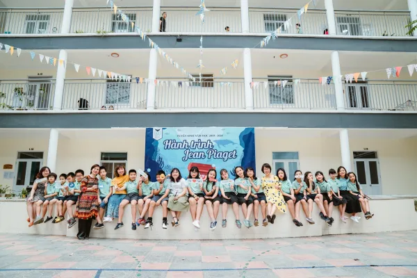 TỪ MẦM NON BEES ĐẾN TIỂU HỌC JEAN PIAGET - HÀNH TRÌNH BƯỚC KHỎI VÙNG AN TOÀN VÌ NHỮNG ĐỨA TRẺ