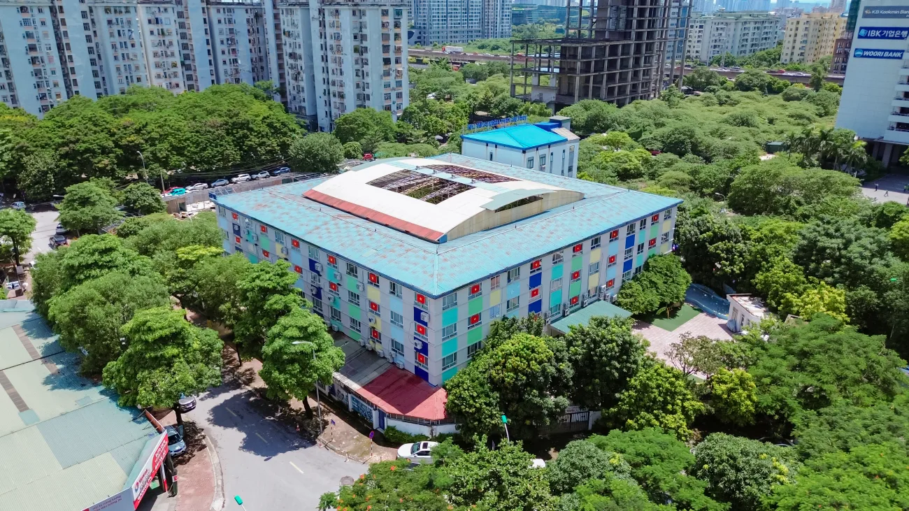 Thông tin Ba công khai