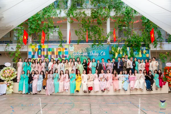 MỘT MÙA 20.11 ĐẦY YÊU THƯƠNG TẠI JEAN PIAGET