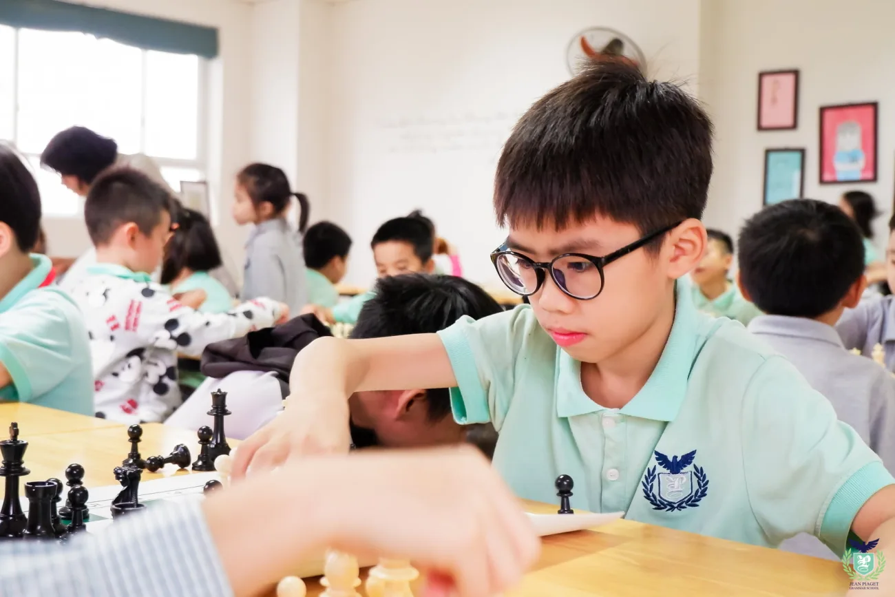 TỪ SỰ TÒ MÒ TỚI NĂNG LỰC HỌC TẬP SUỐT ĐỜI Ở TRẺ