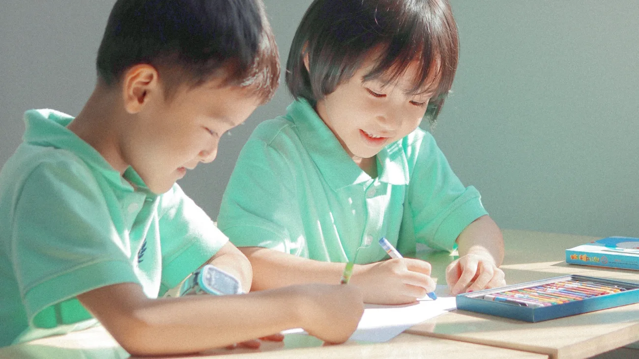 [Trang tin điện tử Afamily] Ngôi trường hạnh phúc ở quận Cầu Giấy: Trẻ học cách "vinh danh thất bại", văn hóa đọc theo các em vào từng giấc ngủ