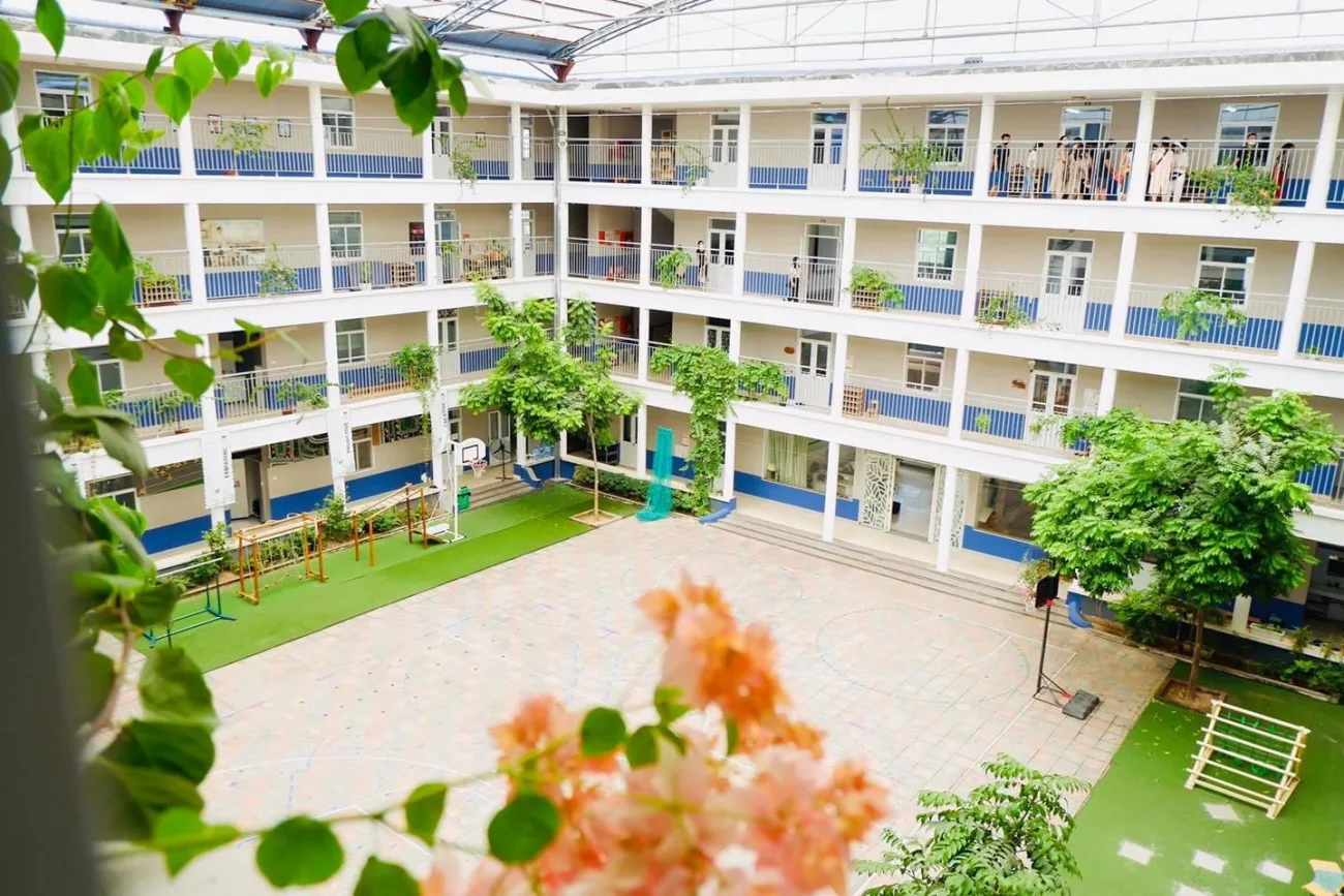 [Trang tin điện tử Afamily] Ngôi trường hạnh phúc ở quận Cầu Giấy: Trẻ học cách "vinh danh thất bại", văn hóa đọc theo các em vào từng giấc ngủ