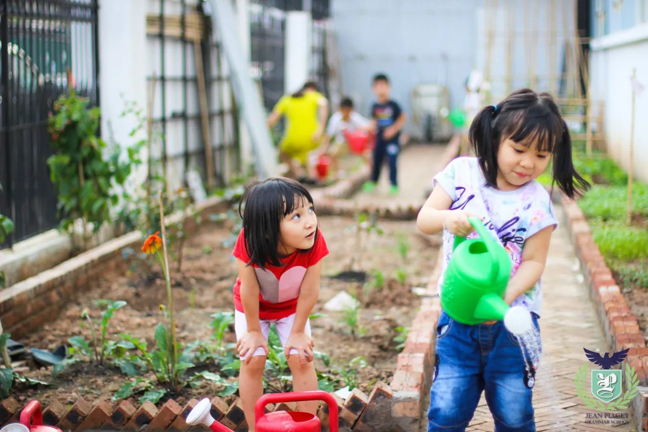 [Trang tin điện tử Afamily] Ngôi trường hạnh phúc ở quận Cầu Giấy: Trẻ học cách "vinh danh thất bại", văn hóa đọc theo các em vào từng giấc ngủ