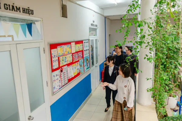 JEAN PIAGET CHÀO ĐÓN ĐOÀN GIẢNG VIÊN VÀ CHUYÊN GIA TỪ ĐẠI HỌC TOKYO GAKUGEI