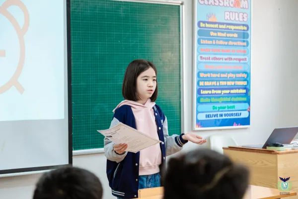 TỪ ĐỌC HIỂU ĐẾN NĂNG LỰC THỂ HIỆN BẢN THÂN: LỘ TRÌNH TIẾNG ANH BỀN VỮNG VÀ NÂNG CAO TẠI JP